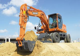 Mobilbagger Doosan DX 140 W