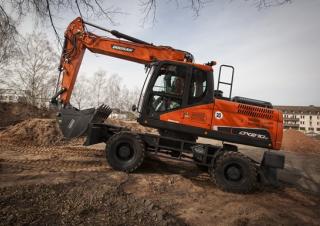 Mobilbagger Doosan DX210W-5