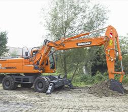 Mobilbagger Doosan DX210W