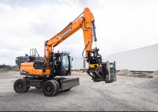 Mobilbagger Doosan DX170W-7