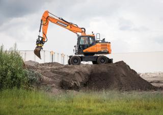 Mobilbagger Doosan DX170W-7