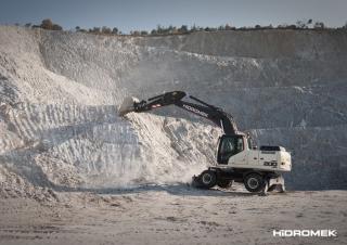 Mobilbagger Hidromek HMK 200 W