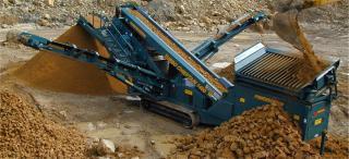 Mobile Siebanlagen Powerscreen Chieftain 1400