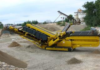 Mobile Siebanlagen Keestrack Explorer 1800-3 Deck