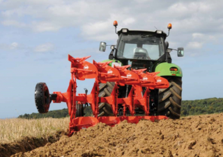 Pflüge Kuhn Master 103 4 T