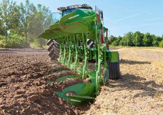 Pflüge Amazone Cayron 200