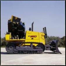 Kettendozer New Holland D 150 B LT