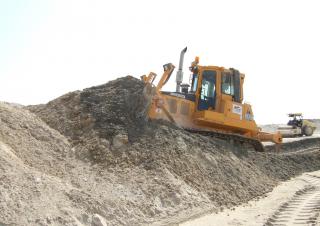 Kettendozer Dressta TD 15 M