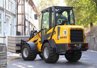 Radlader Schäffer 2445 S 