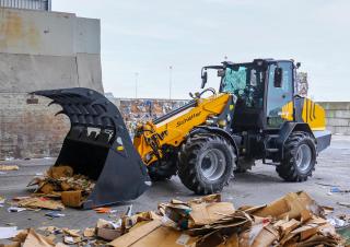 Radlader Schäffer 8620 T-3 