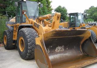 Radlader Case 921 E