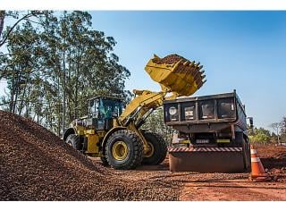 Radlader Caterpillar 966L