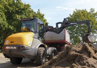 Radlader Mecalac AS 900 tele