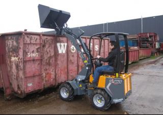 Radlader Giant D 204 SW