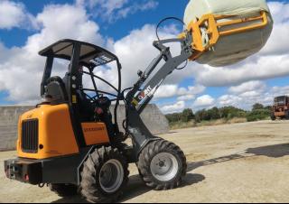 Radlader Giant D 332 SWT