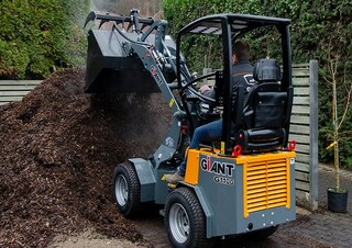 Radlader Giant G1100