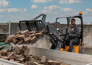 Radlader Giant G1200