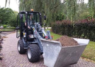 Radlader Giant G2200HD
