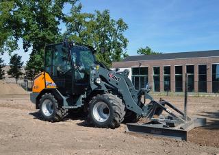 Radlader Giant G3500
