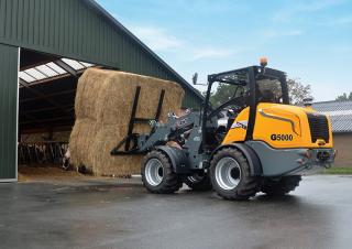 Radlader Giant G5000