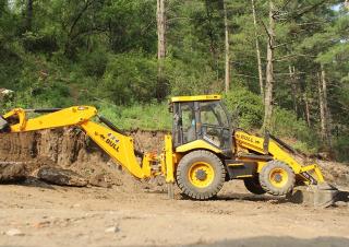 Radlader Bull HD76 4WD
