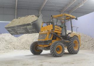 Radlader Bull HD76