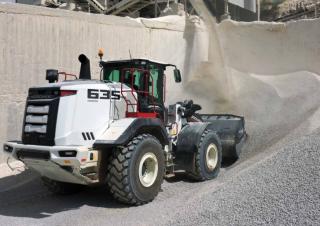 Radlader Hidromek HMK 635 WL