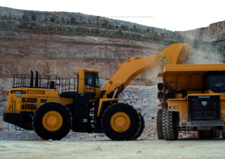 Radlader Komatsu WA800-3