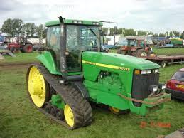 Raupen-Traktoren John Deere 8400 T