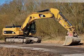 Raupenbagger Caterpillar 330D LN
