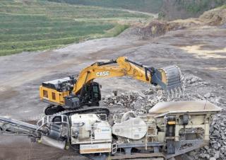 Raupenbagger Case CX750D ME