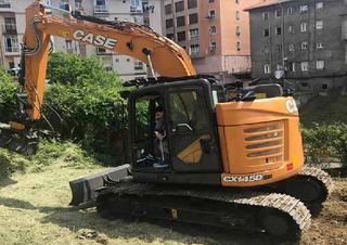 Raupenbagger Case CX145D SR