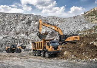 Raupenbagger Case CX750D