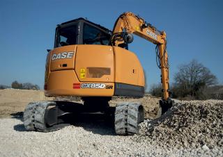 Raupenbagger Case CX85D SR