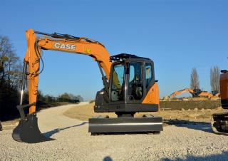 Raupenbagger Case CX85D SR