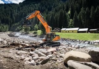 Raupenbagger Doosan DX210NLC-7