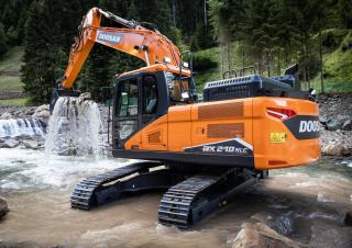 Raupenbagger Doosan DX210NLC-7