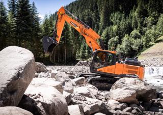 Raupenbagger Doosan DX245NHD-7