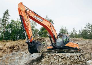 Raupenbagger Doosan DX380LC-7