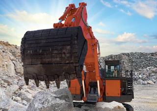 Raupenbagger Hitachi EX3600-7B