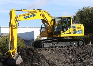 Raupenbagger Komatsu HB215LC-3