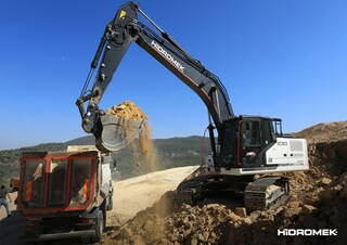 Raupenbagger Hidromek HMK 230 NLC