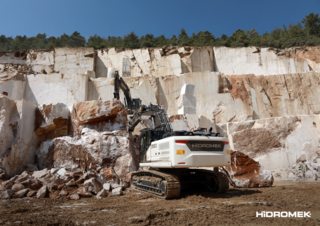 Raupenbagger Hidromek HMK 390 LC HD
