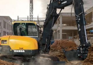Raupenbagger Hyundai HX85A