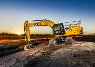 Raupenbagger JCB JS330NLC