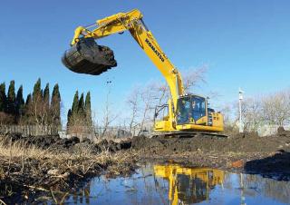 Raupenbagger Komatsu PC240LC-11E0