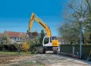 Raupenbagger Liebherr R 924 Compact