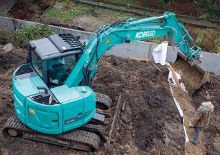 Raupenbagger Kobelco SK 75 SR 3