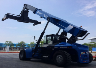 Reach Stacker Sany SRSC45H1