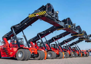 Reach Stacker Sany SRSC45H2